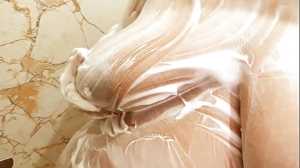 Tante Desi Mandi Telanjang