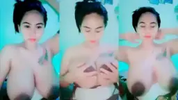 Goyangan Maut Payudara Penuh Susu Jenner Di Dreamlive