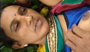 Video Mesum Desi Lokal Bercinta Di Alam Terbuka