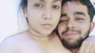 Video Mms Telanjang Ala Kekasih India, Singkat Dan Bikin Nafsu Naik
