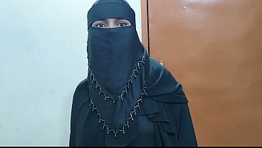Video Mesum Istri Cantik Berhijab Abis Digenjot Sama Master Indian Di Rumah Gue, Crot Di Mana-mana.