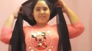 Dada Montok Cewek Pakistan Buka Jendela, Siap Digoyang