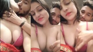 Mesum, Si Devar Neken-nenen Susu Mulus Bhabhi Yang Telanjang Bulat.