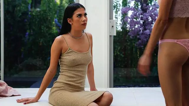 Netgirl – Pasangan Imut Bercinta Ledakan Threesome Bareng Mila Marie, Sona Belle