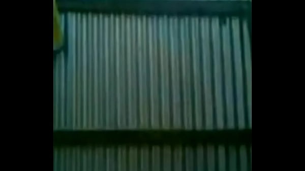 Desi Cewek Lagi Live, Goyang-goyang Bikin Tegang