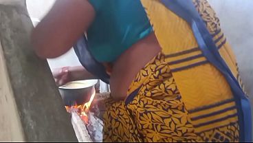 Ibu Rumah Tangga India, Bhabhi, Main Nikmat Di Ranjang.