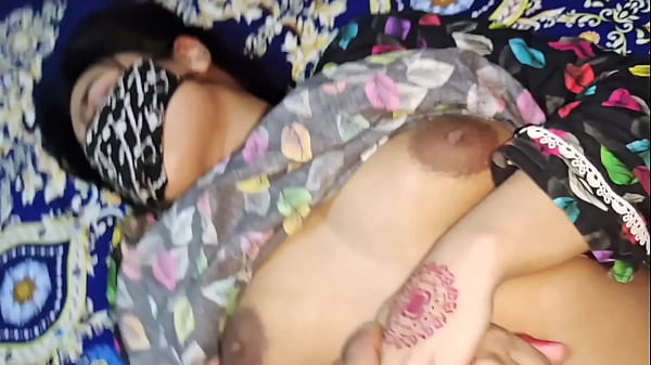 Ibu Tiriku Ngajarin Aku Soal Seks, Ngomong Kotor Pake Bahasa Hindi, Erangan Liar, Ngewe Liar.