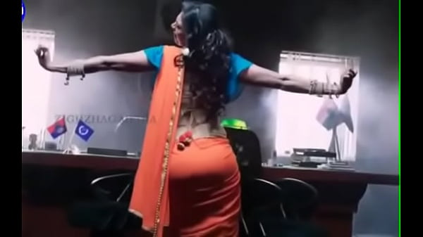 Desi Pantat Dibalut Saree Bikin Pengen Gigit