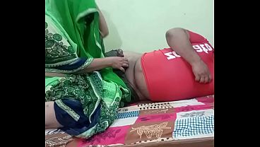 Desi Pasutri India Lagi Ngewe Panas Di Kamar, Crot Berantakan.