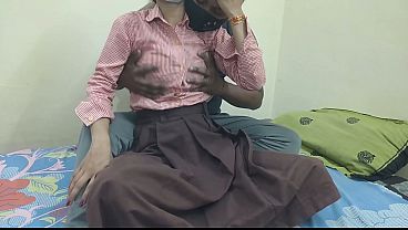 Cewek Kuliahan India Di Kamar Pacarnya, Ngewe Panas-panasan Sampe Crot!