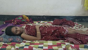 Desi Bhabhi Digebek Tetangga Sampe Keras Banget
