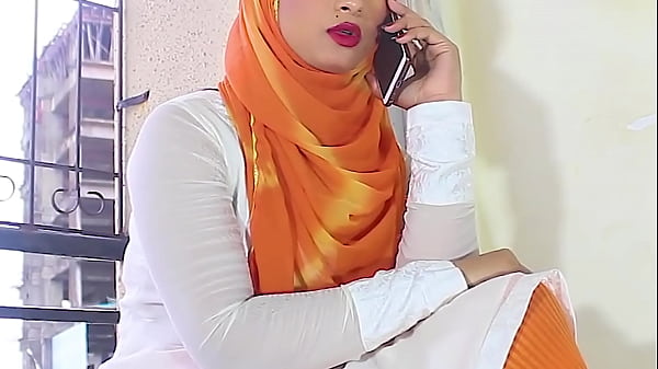 Salma Cewek Muslimah Ngeseks Sama Temen, Suara Hindi Mesum Bikin Makin Panas