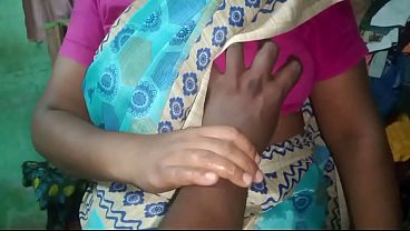 Ibu Rumah Tangga India Priyanka, Main Seru Di Rumah, Gaya Liar Penuh Gairah.