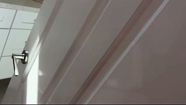 Ibu Tiri Montok Penuh Rahasia, Nafsu Liar Terpendam, Mimpi Basah Di Rumah Sendiri Bareng Scott Stark