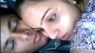 Video Mesum Pasangan Gujrati, Sange Abis!