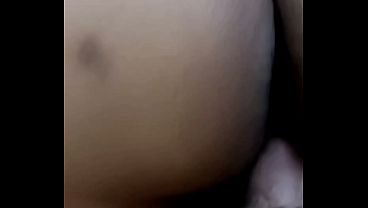 سكس عربي جديد نار 🔥 شرموطة طيزها ضخمة تركب زب عشيقها السعودي وتنيك بقوة