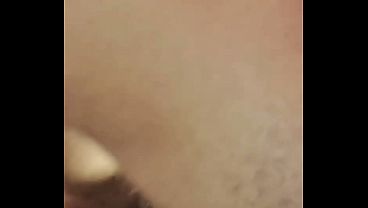 سعودي متلذذ يتفرج على مراته تتناك قدامه وهو بتابع سكس عربي نار، دياثة سعودية بتجنن