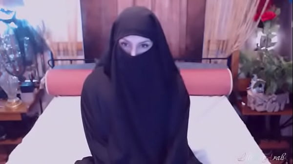 Guru Dihajar Pelacur Arab, Bayar Pakai Duit Haram